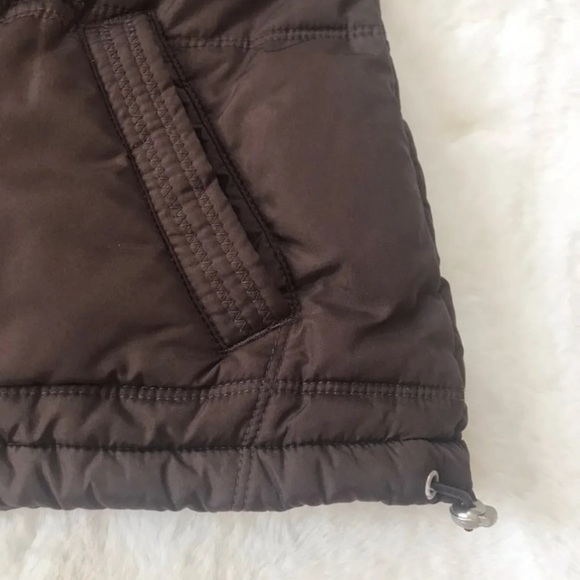 🌻 3/$20 Lined Brown Bubble Vest - Picture 5 of 8